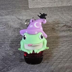 Bath & Body Works Green Frog Hand Sanitizer Holder
